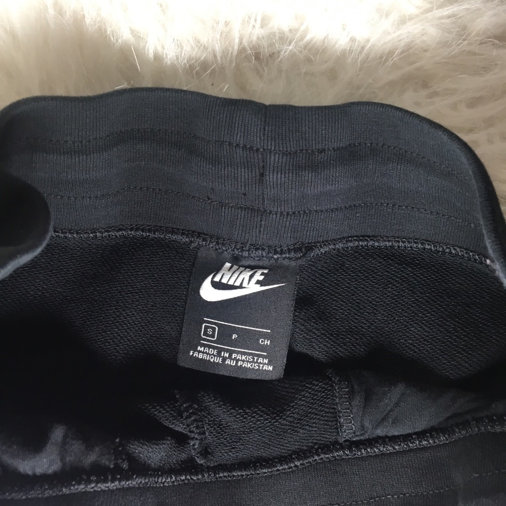 SOLD***NIKE | Black Joggers - Picture 3 of 8